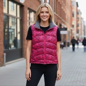 LANDS END Down Filled Puffer Vest Quilted Rose Print Ski Winter Hiking Wear Sz S